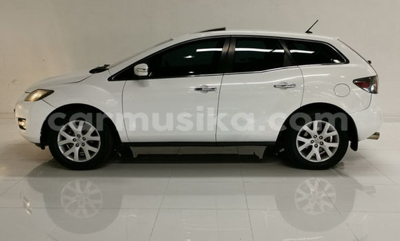 Nunua Ilio tumika Mazda CX–7 Nyeupe Gari ndani ya Beitbridge nchini Matabeleland Kusini Nunua Ilio tumika Mazda CX–7 Nyeupe Gari ndani ya Beitbridge nchini Matabeleland Kusini