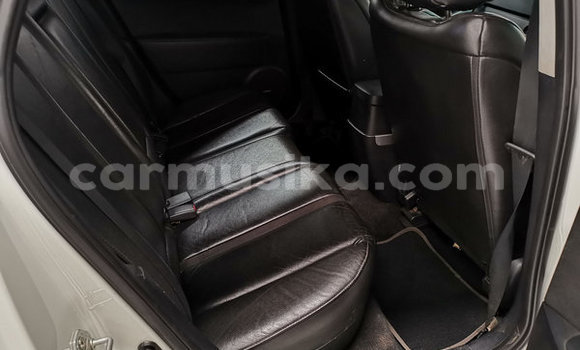 Nunua Ilio tumika Mazda CX–7 Nyeupe Gari ndani ya Beitbridge nchini Matabeleland Kusini Nunua Ilio tumika Mazda CX–7 Nyeupe Gari ndani ya Beitbridge nchini Matabeleland Kusini