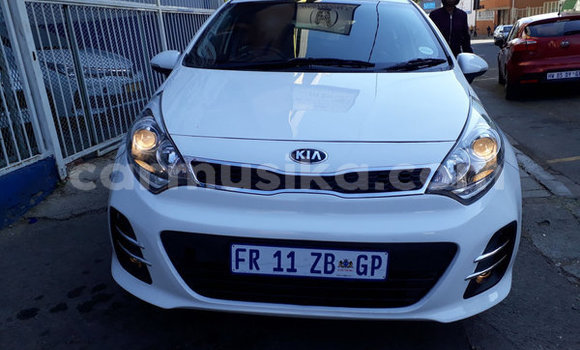 Buy Used Kia Rio White Car in Beitbridge in Matabeleland South Buy Used Kia Rio White Car in Beitbridge in Matabeleland South