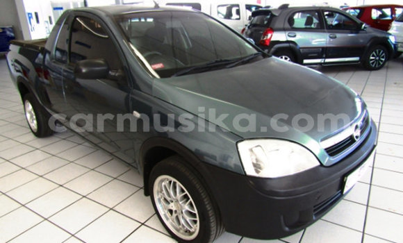 Buy Used Opel Corsa Silver Car in Beitbridge in Matabeleland South Buy Used Opel Corsa Silver Car in Beitbridge in Matabeleland South