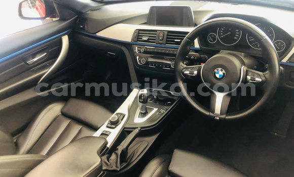 Acheter Occasion Voiture BMW 5–Series Rouge à Beitbridge, Matabeleland South Acheter Occasion Voiture BMW 5–Series Rouge à Beitbridge, Matabeleland South
