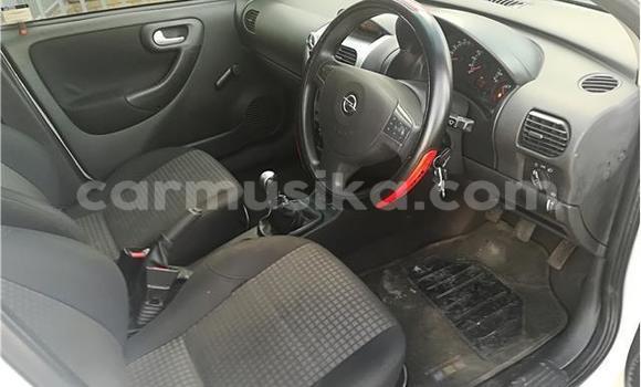 Acheter Occasion Voiture Opel Corsa Blanc à Beitbridge, Matabeleland South Acheter Occasion Voiture Opel Corsa Blanc à Beitbridge, Matabeleland South