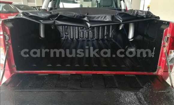 Tenga Tsaru Isuzu KB Tsvuku Mota in Beitbridge in Matabeleland South Tenga Tsaru Isuzu KB Tsvuku Mota in Beitbridge in Matabeleland South