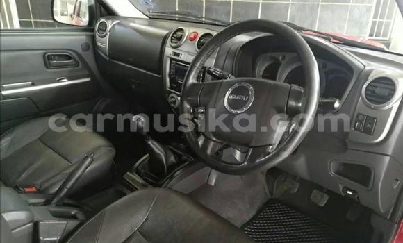 Tenga Tsaru Isuzu KB Tsvuku Mota in Beitbridge in Matabeleland South Tenga Tsaru Isuzu KB Tsvuku Mota in Beitbridge in Matabeleland South