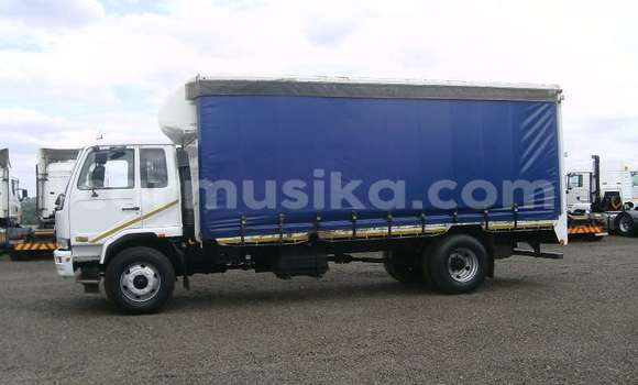 Buy Used Nissan UD White Truck in Beitbridge in Matabeleland South Buy Used Nissan UD White Truck in Beitbridge in Matabeleland South