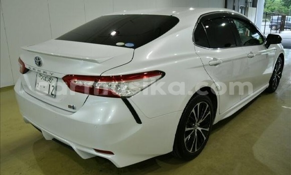 Buy Used Toyota Corolla White Car in Bulawayo in Bulawayo Buy Used Toyota Corolla White Car in Bulawayo in Bulawayo