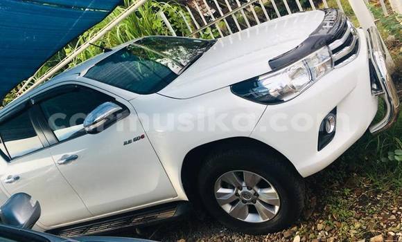 Acheter Occasion Voiture Toyota Hilux Blanc à Harare, Harare Acheter Occasion Voiture Toyota Hilux Blanc à Harare, Harare