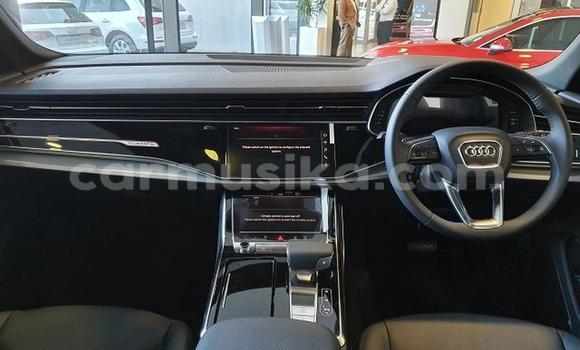Acheter Occasion Voiture Audi Q8 Gris à Bulawayo, Bulawayo Acheter Occasion Voiture Audi Q8 Gris à Bulawayo, Bulawayo