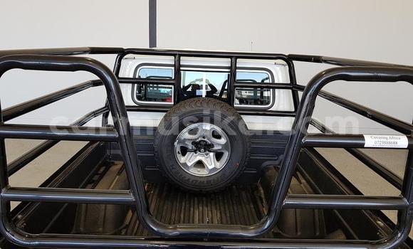 Acheter Occasion Voiture Toyota Land Cruiser Blanc à Bulawayo, Bulawayo Acheter Occasion Voiture Toyota Land Cruiser Blanc à Bulawayo, Bulawayo