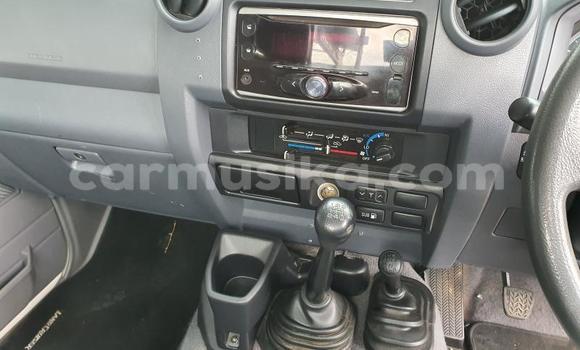 Acheter Occasion Voiture Toyota Land Cruiser Blanc à Bulawayo, Bulawayo Acheter Occasion Voiture Toyota Land Cruiser Blanc à Bulawayo, Bulawayo