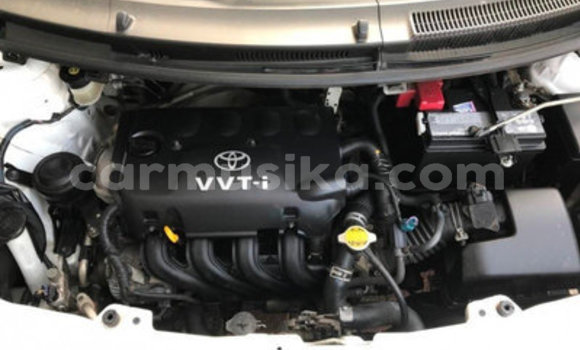 Acheter Occasion Voiture Toyota Yaris Blanc à Bulawayo, Bulawayo Acheter Occasion Voiture Toyota Yaris Blanc à Bulawayo, Bulawayo