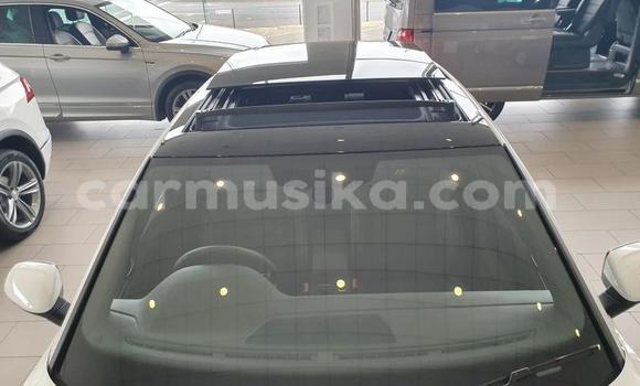 Acheter Occasion Voiture Volkswagen Arteon Blanc à Beitbridge, Matabeleland South Acheter Occasion Voiture Volkswagen Arteon Blanc à Beitbridge, Matabeleland South