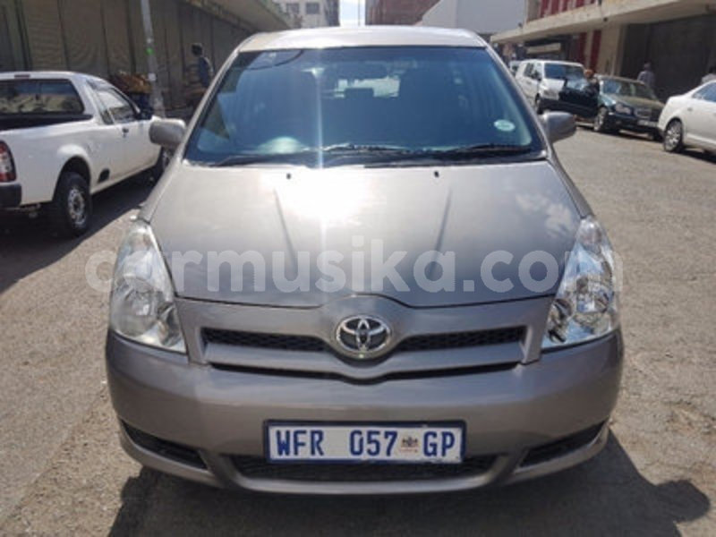 Big with watermark toyota corolla verso bulawayo bulawayo 10374