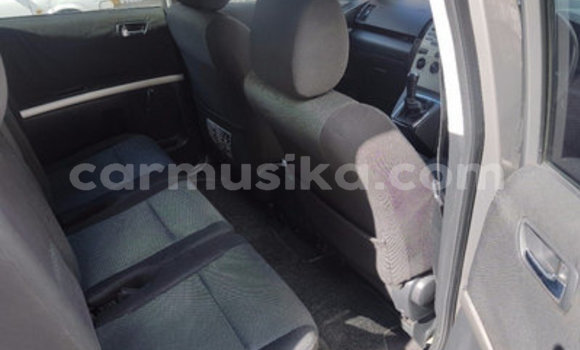 Acheter Occasion Voiture Toyota Corolla Verso Gris à Bulawayo, Bulawayo Acheter Occasion Voiture Toyota Corolla Verso Gris à Bulawayo, Bulawayo