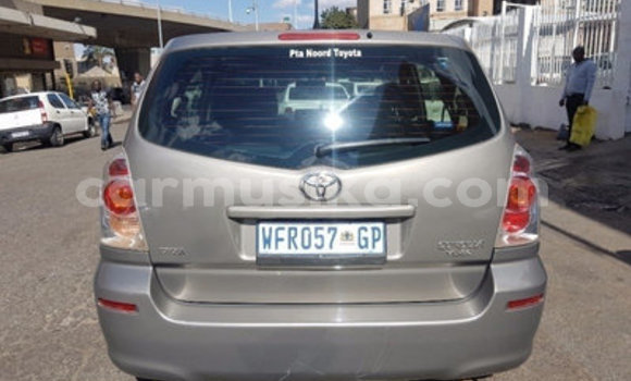 Acheter Occasion Voiture Toyota Corolla Verso Gris à Bulawayo, Bulawayo Acheter Occasion Voiture Toyota Corolla Verso Gris à Bulawayo, Bulawayo