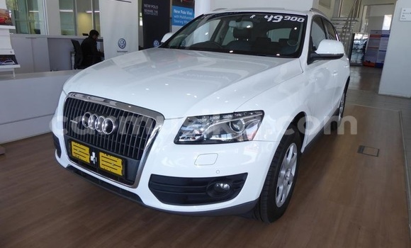 Acheter Occasion Voiture Audi Q5 Blanc à Beitbridge, Matabeleland South Acheter Occasion Voiture Audi Q5 Blanc à Beitbridge, Matabeleland South