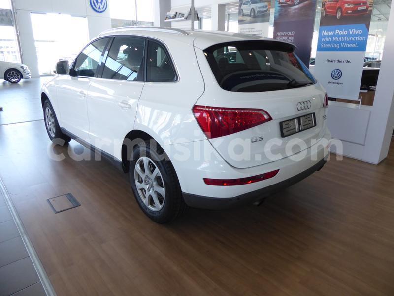 Big with watermark audi q5 matabeleland south beitbridge 10377