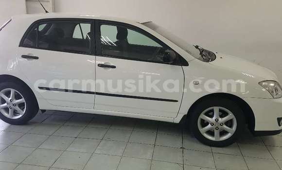 Acheter Occasion Voiture Toyota Runx Blanc à Beitbridge, Matabeleland South Acheter Occasion Voiture Toyota Runx Blanc à Beitbridge, Matabeleland South