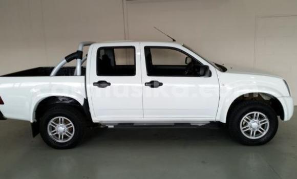 Acheter Occasion Voiture Isuzu KB Blanc à Beitbridge, Matabeleland South Acheter Occasion Voiture Isuzu KB Blanc à Beitbridge, Matabeleland South