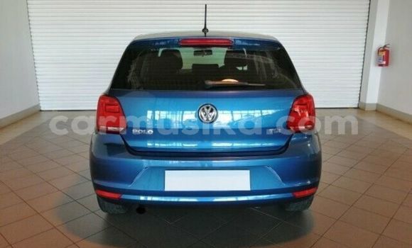 Buy Used Volkswagen Polo Blue Car in Beitbridge in Matabeleland South Buy Used Volkswagen Polo Blue Car in Beitbridge in Matabeleland South