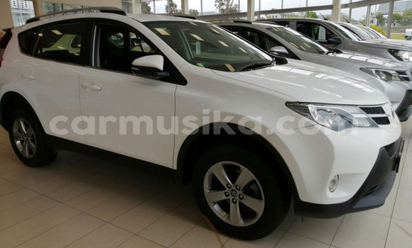 Acheter Occasion Voiture Toyota RAV4 Blanc à Beitbridge, Matabeleland South Acheter Occasion Voiture Toyota RAV4 Blanc à Beitbridge, Matabeleland South