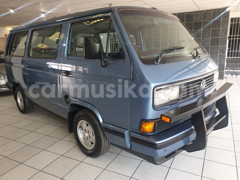 Big with watermark volkswagen caravelle matabeleland south beitbridge 10410