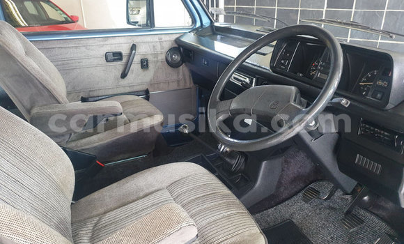 Nunua Ilio tumika Volkswagen Caravelle Bluu Gari ndani ya Beitbridge nchini Matabeleland Kusini Nunua Ilio tumika Volkswagen Caravelle Bluu Gari ndani ya Beitbridge nchini Matabeleland Kusini