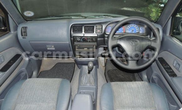 Nunua Ilio tumika Toyota Hilux Nyingine Gari ndani ya Bulawayo nchini Bulawayo Nunua Ilio tumika Toyota Hilux Nyingine Gari ndani ya Bulawayo nchini Bulawayo