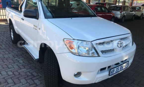 Acheter Occasion Voiture Toyota Hilux Blanc à Bulawayo, Bulawayo Acheter Occasion Voiture Toyota Hilux Blanc à Bulawayo, Bulawayo