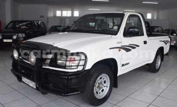 Acheter Occasion Voiture Toyota Hilux Blanc à Bulawayo, Bulawayo Acheter Occasion Voiture Toyota Hilux Blanc à Bulawayo, Bulawayo