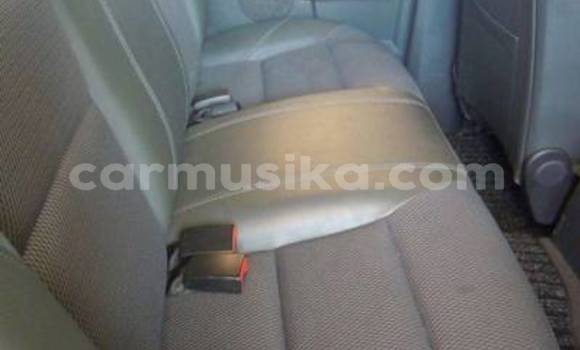 Acheter Occasion Voiture Isuzu KB Blanc à Bulawayo, Bulawayo Acheter Occasion Voiture Isuzu KB Blanc à Bulawayo, Bulawayo