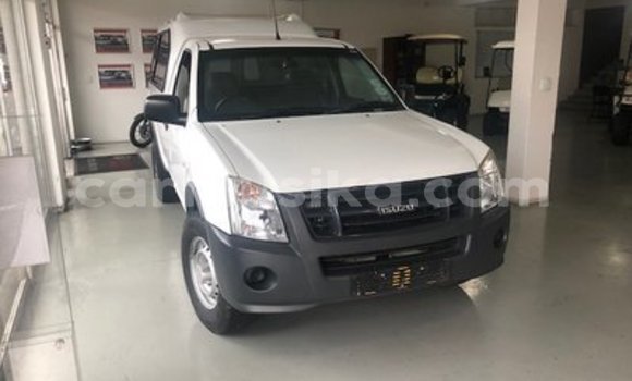 Acheter Occasion Voiture Isuzu KB Blanc à Bulawayo, Bulawayo Acheter Occasion Voiture Isuzu KB Blanc à Bulawayo, Bulawayo