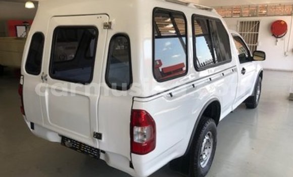 Acheter Occasion Voiture Isuzu KB Blanc à Bulawayo, Bulawayo Acheter Occasion Voiture Isuzu KB Blanc à Bulawayo, Bulawayo