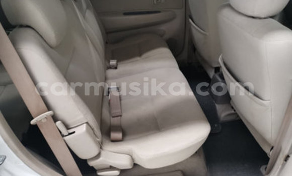 Acheter Occasion Voiture Toyota Avanza Blanc à Bulawayo, Bulawayo Acheter Occasion Voiture Toyota Avanza Blanc à Bulawayo, Bulawayo