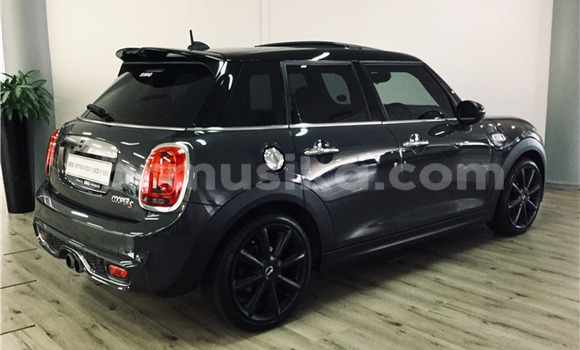 Nunua Ilio tumika MINI Cooper Nyingine Gari ndani ya Beitbridge nchini Matabeleland Kusini Nunua Ilio tumika MINI Cooper Nyingine Gari ndani ya Beitbridge nchini Matabeleland Kusini
