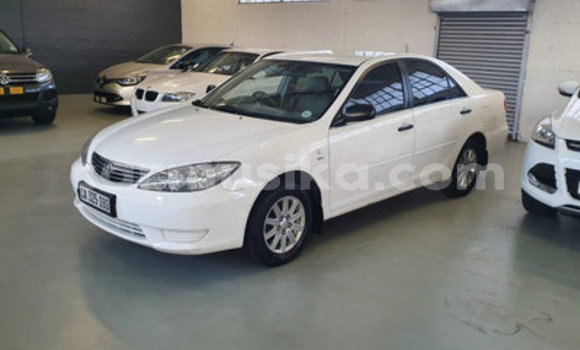 Acheter Occasion Voiture Toyota Camry Blanc à Bulawayo, Bulawayo Acheter Occasion Voiture Toyota Camry Blanc à Bulawayo, Bulawayo