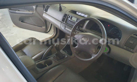 Acheter Occasion Voiture Toyota Camry Blanc à Bulawayo, Bulawayo Acheter Occasion Voiture Toyota Camry Blanc à Bulawayo, Bulawayo