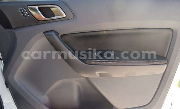 Nunua Ilio tumika Ford Ranger Nyingine Gari ndani ya Beitbridge nchini Matabeleland Kusini Nunua Ilio tumika Ford Ranger Nyingine Gari ndani ya Beitbridge nchini Matabeleland Kusini