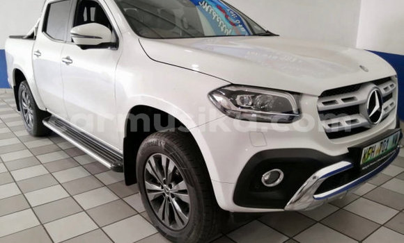 Acheter Occasion Voiture Mercedes‒Benz X-klasse Concept Blanc à Beitbridge, Matabeleland South Acheter Occasion Voiture Mercedes‒Benz X-klasse Concept Blanc à Beitbridge, Matabeleland South