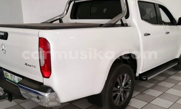 Acheter Occasion Voiture Mercedes‒Benz X-klasse Concept Blanc à Beitbridge, Matabeleland South Acheter Occasion Voiture Mercedes‒Benz X-klasse Concept Blanc à Beitbridge, Matabeleland South