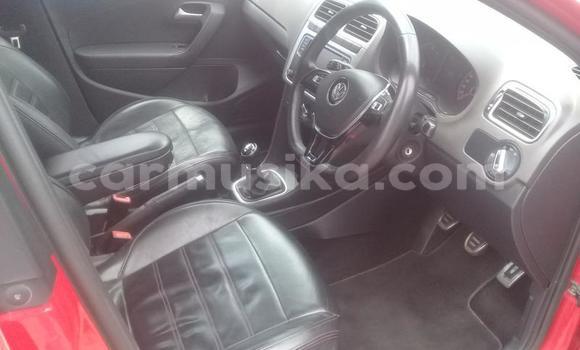 Nunua Ilio tumika Volkswagen Polo Nyekundu Gari ndani ya Beitbridge nchini Matabeleland Kusini Nunua Ilio tumika Volkswagen Polo Nyekundu Gari ndani ya Beitbridge nchini Matabeleland Kusini