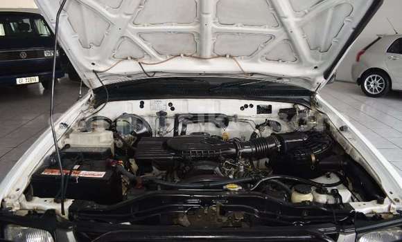 Nunua Ilio tumika Toyota Hilux Nyeupe Gari ndani ya Beitbridge nchini Matabeleland Kusini Nunua Ilio tumika Toyota Hilux Nyeupe Gari ndani ya Beitbridge nchini Matabeleland Kusini