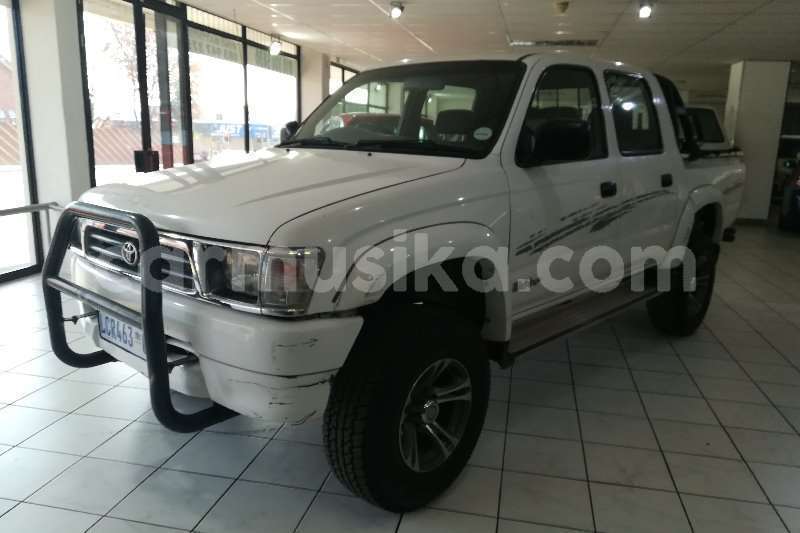 Big with watermark toyota hilux matabeleland south beitbridge 10445