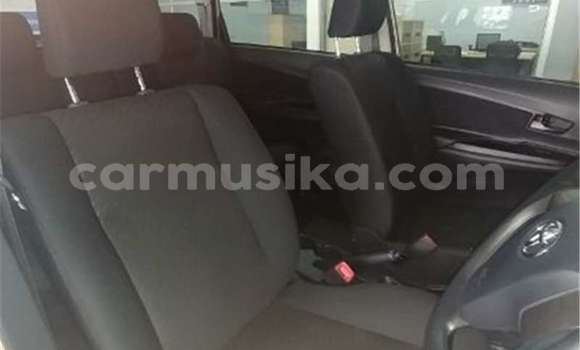 Buy Used Toyota Avanza Other Car in Beitbridge in Matabeleland South Buy Used Toyota Avanza Other Car in Beitbridge in Matabeleland South