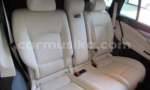 Acheter Occasion Voiture BMW 5–Series Bleu à Beitbridge, Matabeleland South Acheter Occasion Voiture BMW 5–Series Bleu à Beitbridge, Matabeleland South