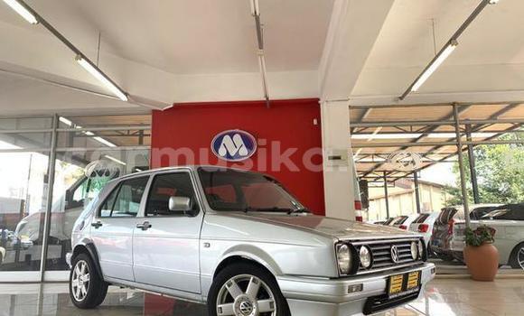 Nunua Ilio tumika Volkswagen Golf Fedha Gari ndani ya Beitbridge nchini Matabeleland Kusini Nunua Ilio tumika Volkswagen Golf Fedha Gari ndani ya Beitbridge nchini Matabeleland Kusini