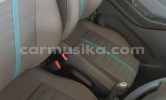 Nunua Ilio tumika Chevrolet Astra Fedha Gari ndani ya Beitbridge nchini Matabeleland Kusini Nunua Ilio tumika Chevrolet Astra Fedha Gari ndani ya Beitbridge nchini Matabeleland Kusini