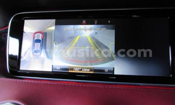 Nunua Ilio tumika Mercedes‒Benz S-klasse AMG Nyeupe Gari ndani ya Beitbridge nchini Matabeleland Kusini Nunua Ilio tumika Mercedes‒Benz S-klasse AMG Nyeupe Gari ndani ya Beitbridge nchini Matabeleland Kusini