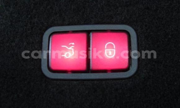 Nunua Ilio tumika Mercedes‒Benz S-klasse AMG Nyeupe Gari ndani ya Beitbridge nchini Matabeleland Kusini Nunua Ilio tumika Mercedes‒Benz S-klasse AMG Nyeupe Gari ndani ya Beitbridge nchini Matabeleland Kusini