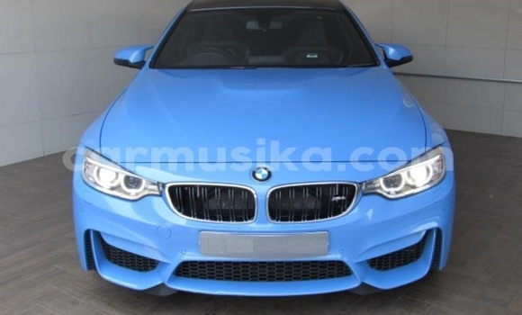 Acheter Occasion Voiture BMW M4 Bleu à Beitbridge, Matabeleland South Acheter Occasion Voiture BMW M4 Bleu à Beitbridge, Matabeleland South